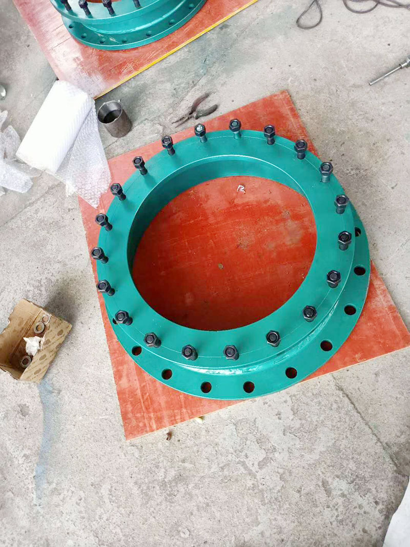 ���׻����